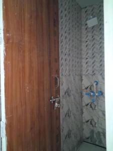 Common Bathroom Image of 1050 Sq.ft 2 BHK Apartment / Flat for sale in Sector 101 Noida for Rs. 4100000