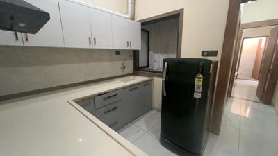 Kitchen Image of 1500 Sq.ft 1 BHK Builder Floor for rent in Scheme No 114 Indore for Rs. 22500