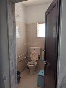 Bathroom Image of 1350 Sq.ft 3 BHK Apartment / Flat for sale in Memnagar Ahmedabad for Rs. 8750000