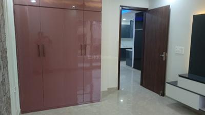 Bedroom Image of 1800 Sq.ft 3 BHK Builder Floor for sale in Vaishali Ghaziabad for Rs. 18500000