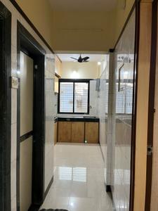 Kitchen Image of 850 Sq.ft 2 BHK Apartment / Flat for rent in Paras Thakur Complex, Kandivali East Mumbai for Rs. 58000