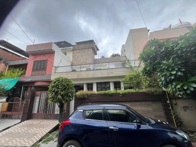 Image of 1800 Sq.ft 2 BHK Independent House for rent in Eldeco Greens, Gomti Nagar, Lucknow for Rs. 26000