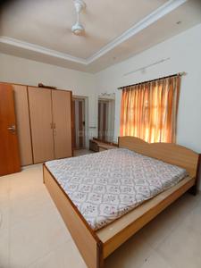 Bedroom Image of 3200 Sq.ft 4 BHK Independent House for rent in Shyamal Ahmedabad for Rs. 200000