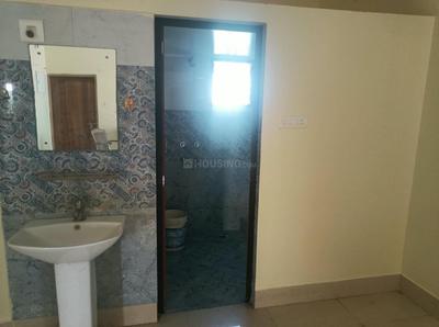 Bathroom Image of 1350 Sq.ft 2 BHK Builder Floor for rent in Ghatikia Bhubaneswar for Rs. 13000