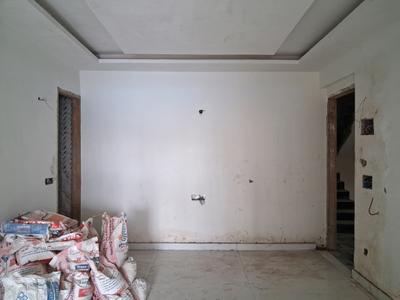 Living Room Image of 1050 Sq.ft 2 BHK Apartment / Flat for sale in Sector 101 Noida for Rs. 4200000