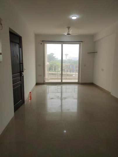 Mahindra Aura Main Image 1