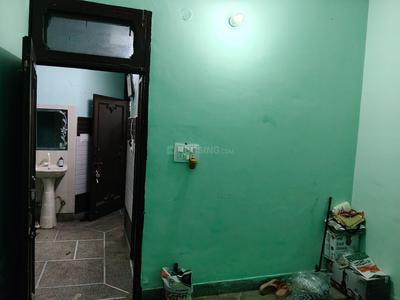 Bedroom Image of 900 Sq.ft 1 BHK Independent House for rent in Shakti Colony Karnal for Rs. 12000