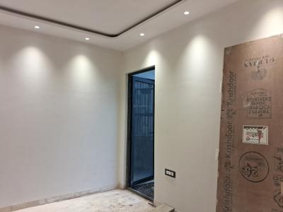 Bedroom Image of 1800 Sq.ft 3 BHK Builder Floor for sale in Paschim Vihar New Delhi for Rs. 36500000