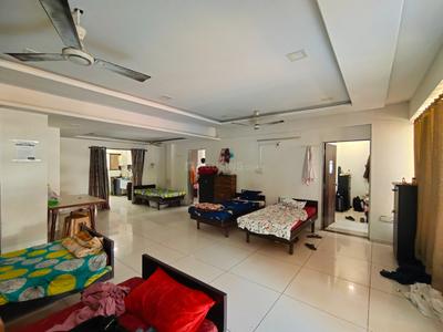 Hall Image of 2100 Sq.ft 3 BHK Apartment / Flat for sale in Alkapuri Vadodara for Rs. 8000000