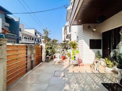 Image of 4522 Sq.ft 5 BHK Duplex for sale in Sector 9, Panchkula for Rs. 75000000
