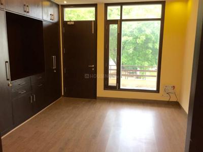 Bedroom Image of 3240 Sq.ft 6 BHK Independent House for rent in DLF Phase 4 Gurgaon for Rs. 350000