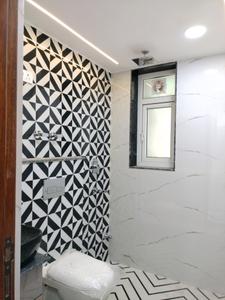 Common Bathroom Image of 1700 Sq.ft 3 BHK Apartment / Flat for sale in CGHS Palm Court Apartment, Sector 19 Dwarka New Delhi for Rs. 29500000
