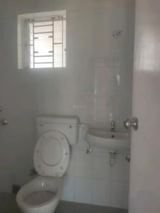 Common Bathroom Image of 580 Sq.ft 2 BHK Apartment / Flat for sale in Shapoorji Pallonji Shukhobrishti Spandan Phase 9 , New Town Kolkata for Rs. 3300000