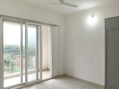 Bedroom Image of 1000 Sq.ft 3 BHK Apartment / Flat for rent in Godrej Emerald, Kasarvadavali Thane for Rs. 38000