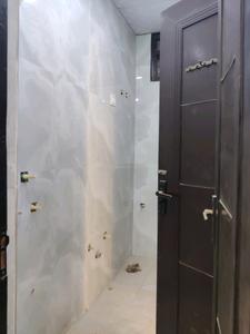 Common Bathroom Image of 1300 Sq.ft 3 BHK Builder Floor for sale in Sky Homes, Indirapuram Ghaziabad for Rs. 8300000