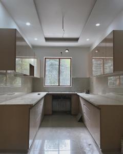Kitchen Image of 2610 Sq.ft 4 BHK Builder Floor for sale in Sector 16 Faridabad for Rs. 27200000