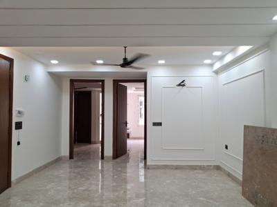 Living Room Image of 1350 Sq.ft 3 BHK Builder Floor for sale in Paschim Vihar New Delhi for Rs. 26000000