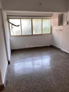Hall Image of 750 Sq.ft 2 BHK Apartment / Flat for rent in Bandra West Mumbai for Rs. 100011