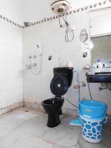Image of 2400 Sq.ft 3 BHK Builder Floor for sale in Vasant Vihar, New Delhi for Rs. 105000000