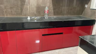 Kitchen Image of 1500 Sq.ft 2 BHK Apartment / Flat for rent in BPTP Discovery Park, Sector 80 Faridabad for Rs. 33000