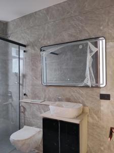 Common Bathroom Image of 1500 Sq.ft 2 BHK Builder Floor for rent in Sector 27 Gurgaon for Rs. 65000