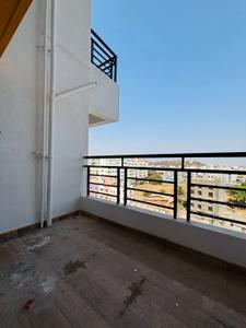 Balcony Image of 580 Sq.ft 1 BHK Apartment / Flat for rent in Bhukum Pune for Rs. 13000