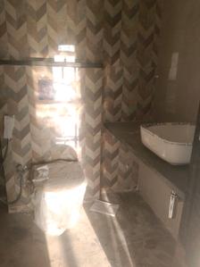 Common Bathroom Image of 885 Sq.ft 2 BHK Apartment / Flat for sale in Kamla Prasanna Jeevan Building 2, Borivali West Mumbai for Rs. 24000000