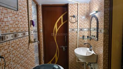 Image of 700 Sq.ft 1 BHK Builder Floor for rent in CC block apartment, Shalimar Bagh, New Delhi for Rs. 23000