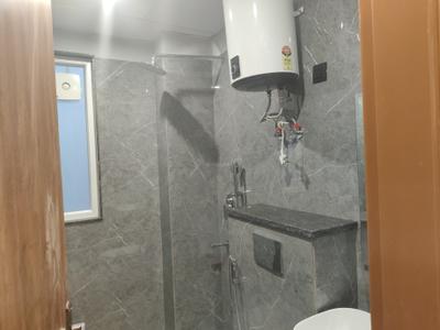 Bathroom Image of 1200 Sq.ft 1 RK Builder Floor for rent in Sector 46 Gurgaon for Rs. 25000
