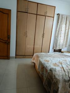 Bedroom Image of 1700 Sq.ft 3 BHK Apartment / Flat for sale in Patparganj New Delhi for Rs. 45500000