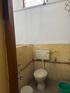 Bathroom Image of 1200 Sq.ft 2 BHK Apartment / Flat for rent in Parnasree Pally Kolkata for Rs. 15000