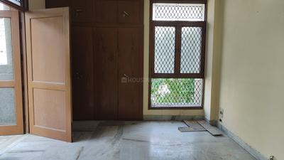 Bedroom Image of 1650 Sq.ft 3 BHK Apartment / Flat for sale in Sector 7 Dwarka New Delhi for Rs. 24000000