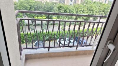 Balcony Image of 1700 Sq.ft 3 BHK Apartment / Flat for rent in Shalimar Oneworld Vista, Gomti Nagar Lucknow for Rs. 42000