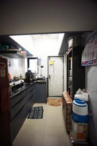 Kitchen Image of 585 Sq.ft 1 BHK Apartment / Flat for sale in Sabarmati Ahmedabad for Rs. 3800000