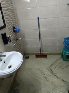 Bathroom Image of 1200 Sq.ft 2 BHK Apartment / Flat for sale in Jangpura New Delhi for Rs. 6500000