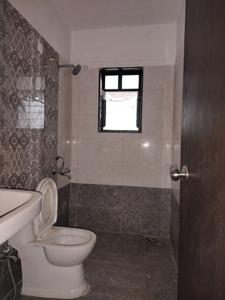Common Bathroom Image of 1755 Sq.ft 3 BHK Apartment / Flat for sale in Mahindra Antheia, Pimpri Pune for Rs. 23000000