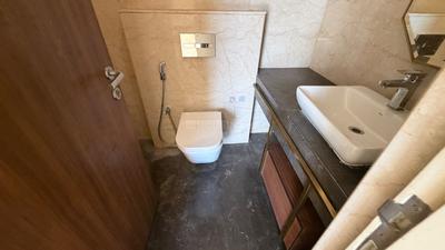 Bathroom Image of 1128 Sq.ft 2 BHK Apartment / Flat for sale in Lodha Sterling, Thane West Thane for Rs. 19200000