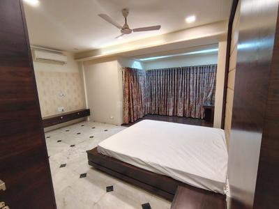 Bedroom Image of 2100 Sq.ft 3.5 BHK Apartment / Flat for rent in Shivaji Nagar Nagpur for Rs. 85000