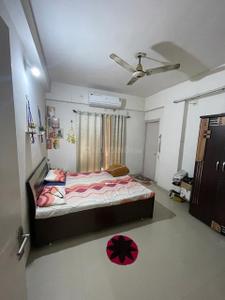 Bedroom Image of 1000 Sq.ft 2 BHK Apartment / Flat for sale in Signature Homes, Sarkhej Ahmedabad for Rs. 4700000