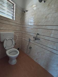 Bathroom Image of 950 Sq.ft 2 BHK Apartment / Flat for sale in Kasba Kolkata for Rs. 5500000