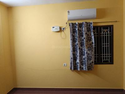 Bedroom Image of 2800 Sq.ft 3 BHK Independent House for rent in Injambakkam Chennai for Rs. 60000