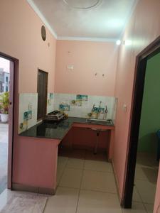 Kitchen Image of 500 Sq.ft 1 BHK Builder Floor for rent in Gayatri Villa, Jainagar Rudrapur for Rs. 10000