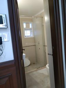Bathroom Image of 1600 Sq.ft 4 BHK Apartment / Flat for sale in Vasant Kunj New Delhi for Rs. 45000000