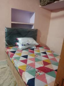 Bedroom Image of 480 Sq.ft 1 RK Independent House for rent in Kotwali Varanasi for Rs. 6000