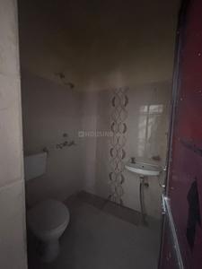 Bathroom Image of 810 Sq.ft 2 BHK Apartment / Flat for sale in Shiwalik Palm City, Sector 127 Mohali for Rs. 3490000