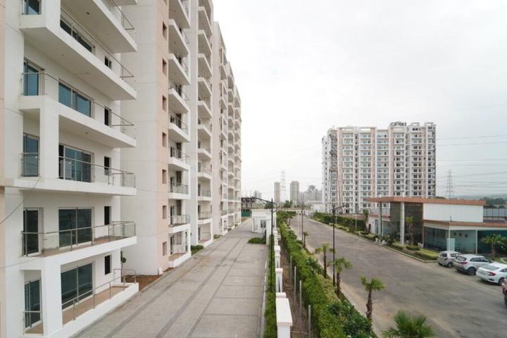 Shree Vardhman Victoria Main Image 1