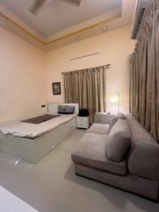 Bedroom Image of 1000 Sq.ft 2 BHK Builder Floor for rent in Lake Gardens Kolkata for Rs. 35000
