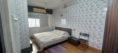 Bathroom Image of 850 Sq.ft 2 BHK Apartment / Flat for sale in Chinar Park Kolkata for Rs. 4700000