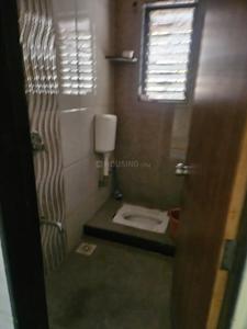 Bathroom Image of 1700 Sq.ft 3 BHK Apartment / Flat for rent in Indira Nagar Nashik for Rs. 30000
