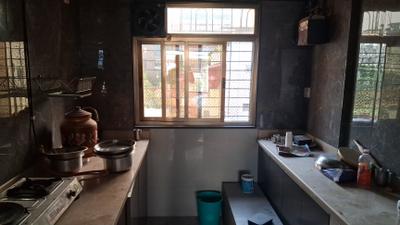 Kitchen Image of 900 Sq.ft 2 BHK Apartment / Flat for rent in Vashi Navi Mumbai for Rs. 45000